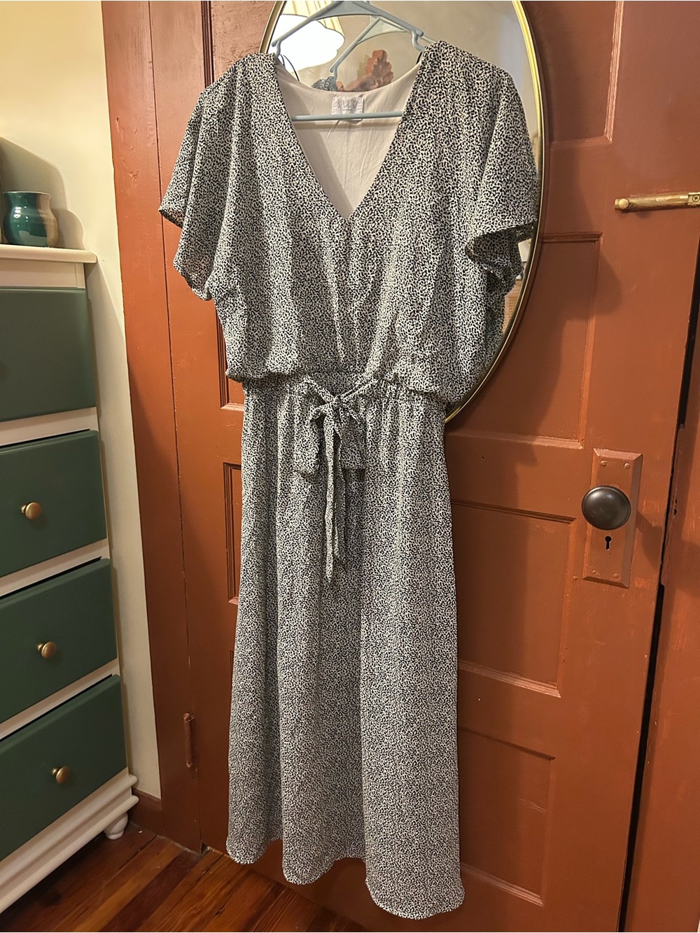 Sienna Sky Black & White Speckled V-Neck Midi Dress